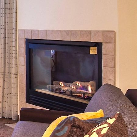 Residence Inn Columbus Easton Экстерьер фото
